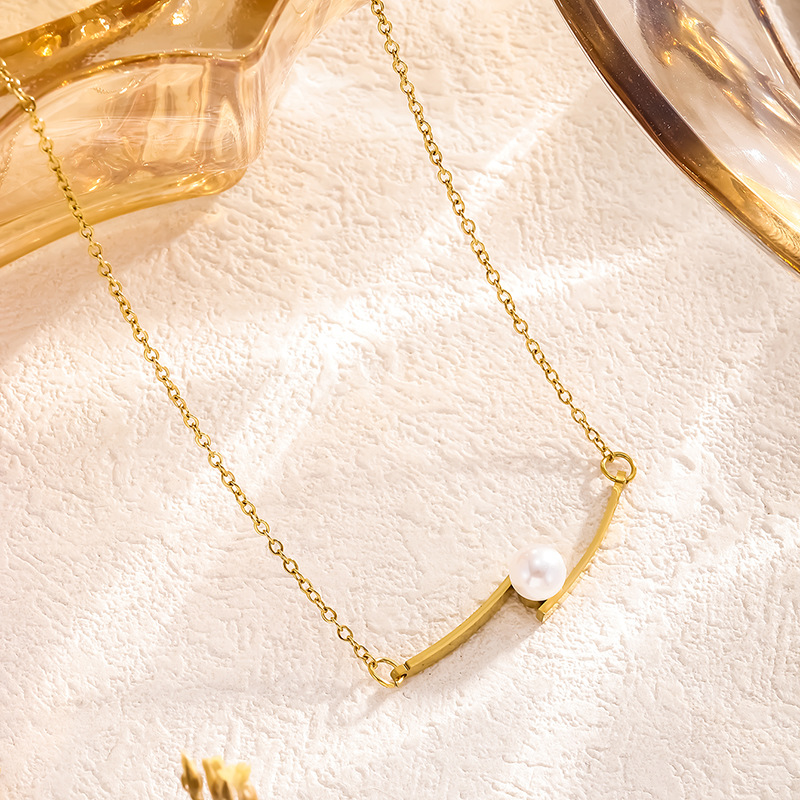 Simple Pearl Necklace Women's 2023 New Fashionable Summer Clavicle Chain Light Luxury Niche Fashion Jewelry Titanium Steel Accessories
