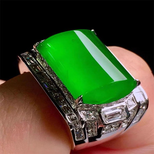 Myanmar A goods jade ring ice seed Yang green egg surface naked stone saddle full green jade ring 18K glass Emperor Green