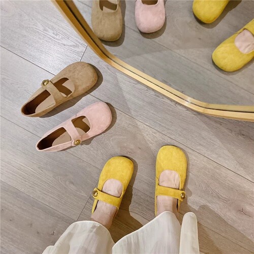 Korean version of the classic and versatile Mary Jane shoes for summer, new style, matching skirts, height-increasing and slimming, round head, shallow mouth single shoes