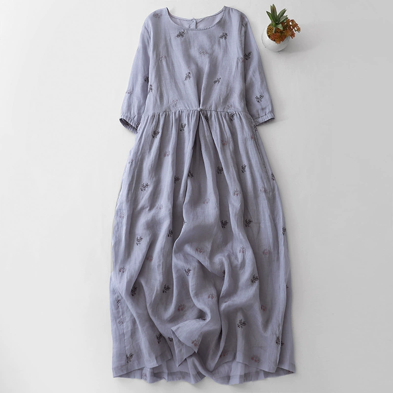 Платье из хлопка и льна свободного кроя с вышивкой, в стиле 2025 года, для полных женщин