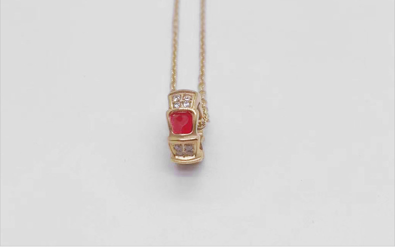 Simple Style Geometric Titanium Steel Inlay Rhinestones Pendant Necklace_colorza_2