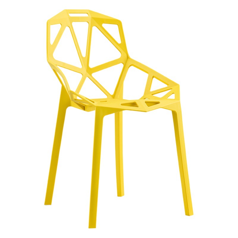 Silla de plástico PP al por mayor Silla de comedor hueca patio al aire libre ocio Oficina negociación silla creativo diseñador taburete trasero
