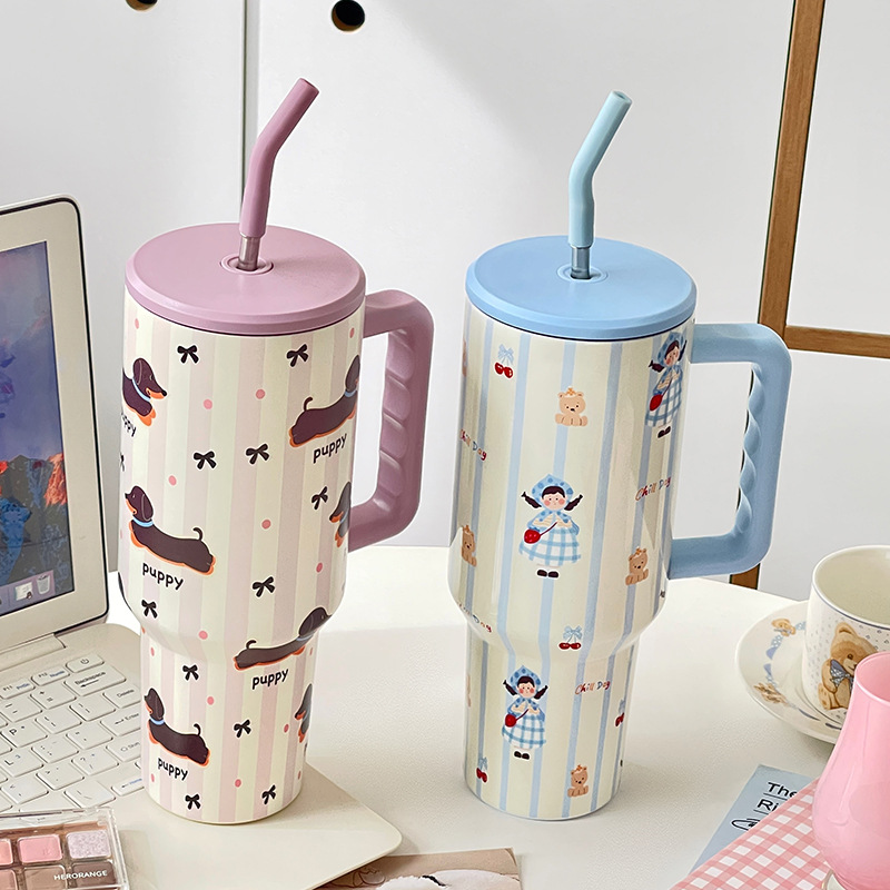 Taza termo de dibujos animados Big Mac de verano de alto valor y gran capacidad para estudiantes masculinos y femeninos Taza de hielo con mango frío