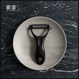 陶瓷厨用刀;刨子、削皮器;厨用剪刀