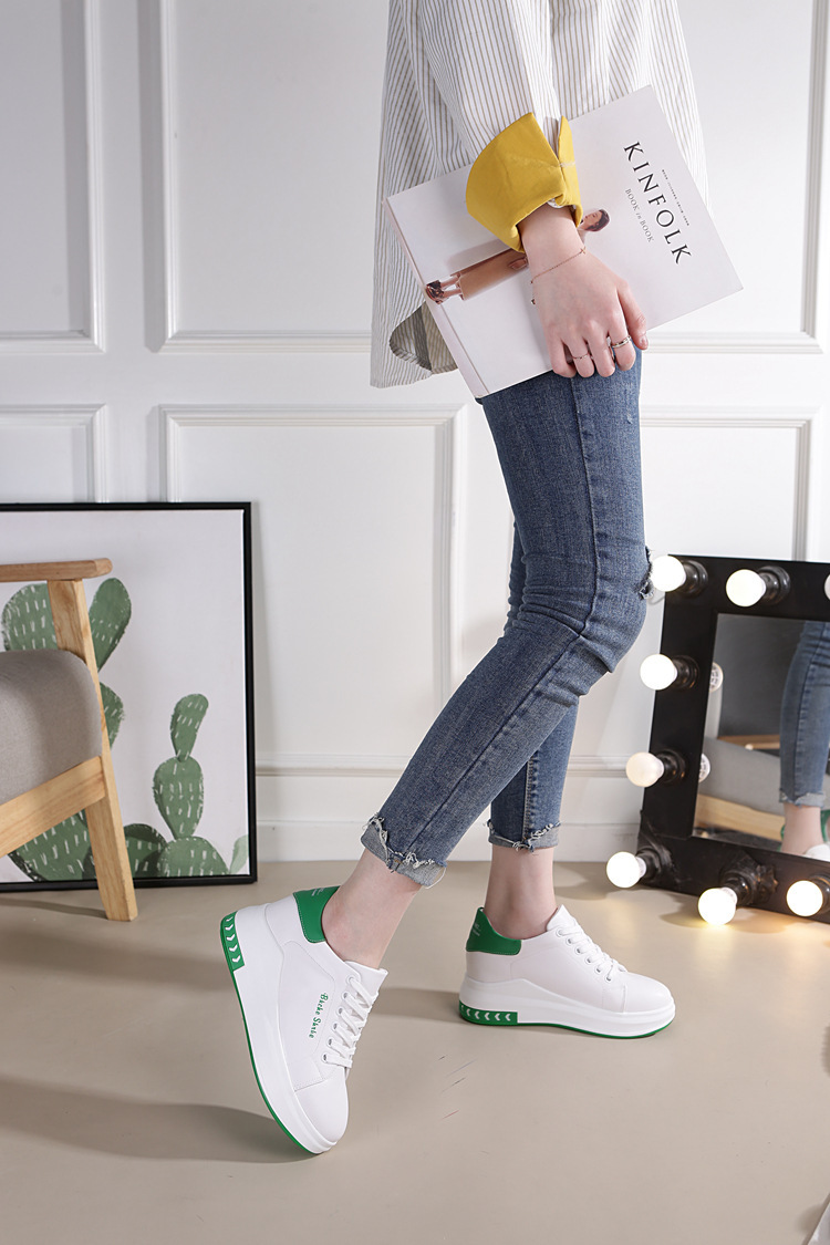 Baskets basses femme blanches compensées imperméables antidérapantes_voghion.com