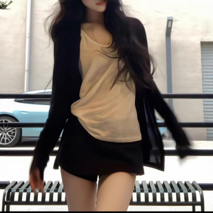��ɫ�[�����_��T��ȴ����������L�����°���ȹ