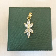 �羳�W���r����Ʒ΢肎׺ε�����Ů�������s�ٴ������Ʒ�����