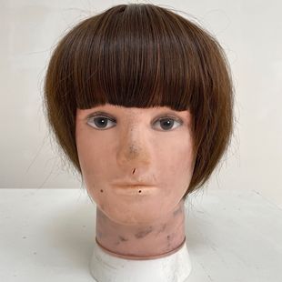 Short Bob Wig for Women, Mom-Style, Corn Curls, Voluminous, Realistic Wool Curls, Fashionable Bob with Full Bangs, Full Hairpiece