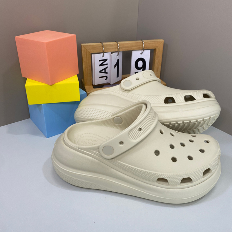 Kajia Puff Clogs for Women, Thick-Soled Height-Increasing Eva Non-Slip Wear-Resistant Heel-Enhancing Beach Shoes Slippers with Logo