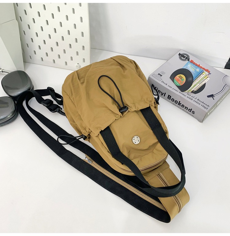 Backpack Men's And Women's 2025 Multifunctional Breast Bag Lightweight Nylon Cloth Bag Single Shoulder High Value Work Commuter Messenger Bag_voghion.com