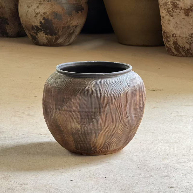 Large Round Coarse Pottery Vase, Large Ceramic Pot, Flower Pot, Large-Sized Flower Vase, Earthenware Old Vase, Homestay Restaurant Courtyard Decoration Soft Furnishing