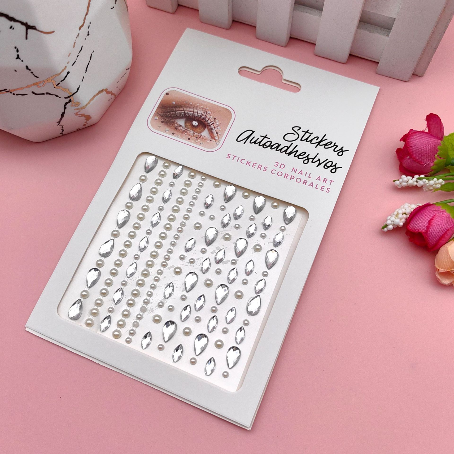 Pegatinas para maquillaje de ojos, pegatinas de diamantes de imitación para ojos, decoración facial, accesorios de maquillaje de perlas para diario, pegatinas de diamantes de imitación para escenario infantil, venta al por mayor en stock.