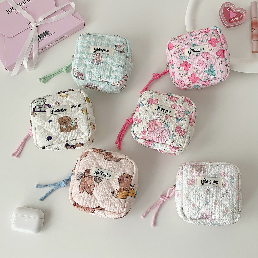 Cartoon Simple Square Cosmetic Bag Bluetooth Headset Bag Lipstick Bag Menstrual Bag Girl Portable Aunt Towel Storage Bag