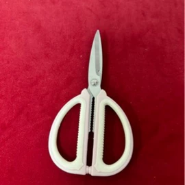 厨用剪刀;办公剪刀;家用剪刀