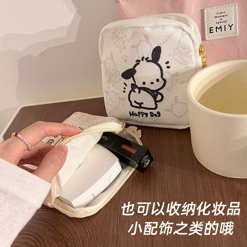 Wipes, sanitary pads, small handheld small bag