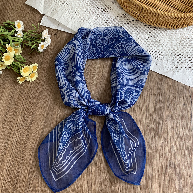 Bufanda de seda, bufanda cuadrada pequeña, personalidad retro, textura de algodón y lino, turbante, banda para el cabello, habitación con aire acondicionado de verano, protección para el cuello, chal exterior