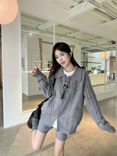 双拉链复古麻花翻领毛衣外套女秋季慵懒风套装针织直筒短裤两件套