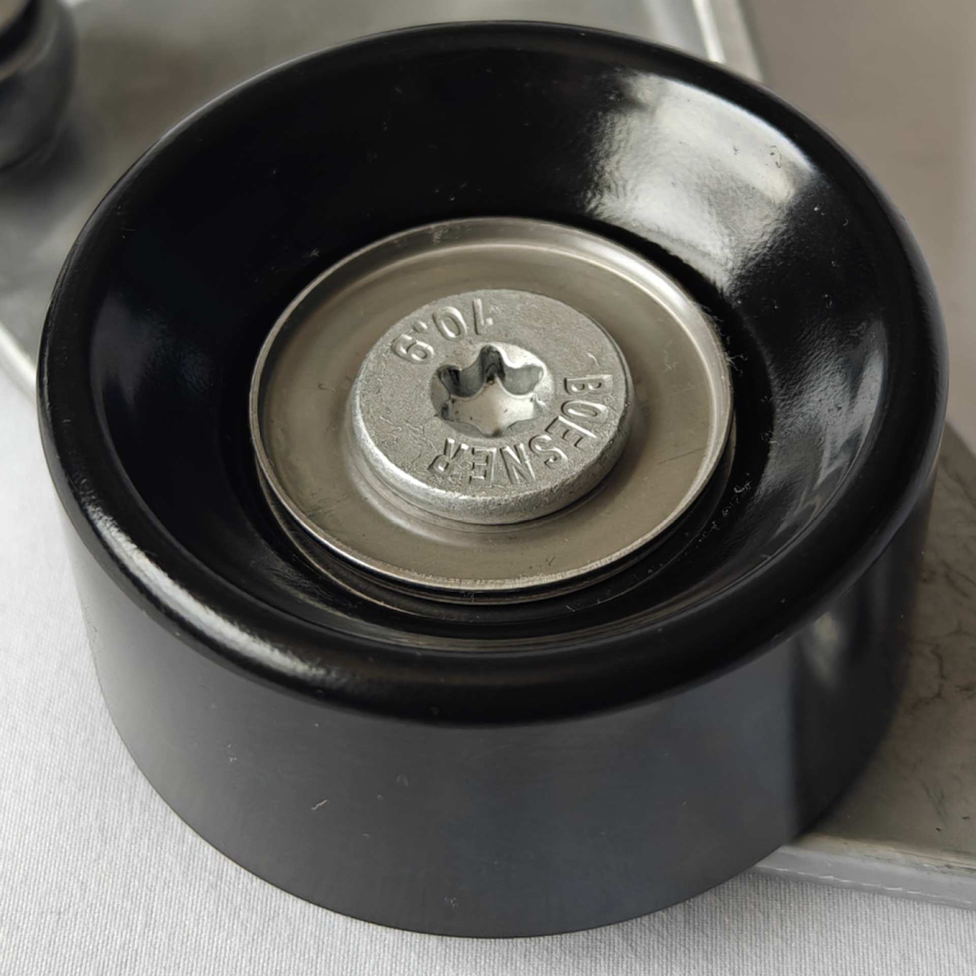 16620‑28011 28090 28070 Belt Tensioner Assembly Is Suitable for Toyota Camry Rav4