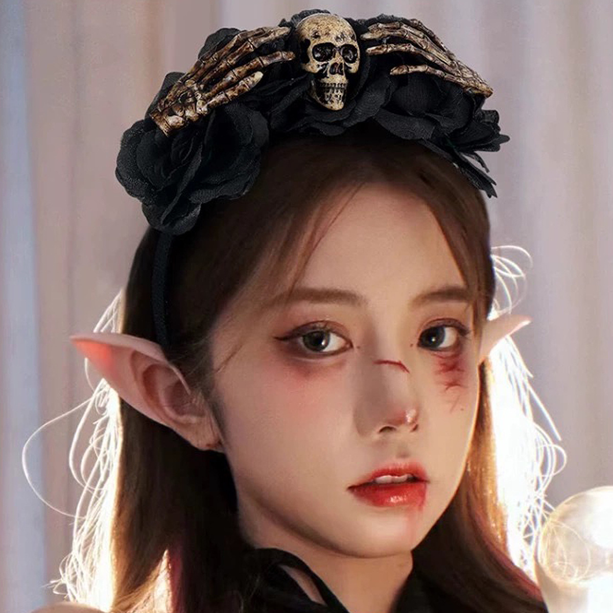 Halloween simulation rose headband skull ghost hand niche personality headband Gothic girl dark hair accessories_voghion.com