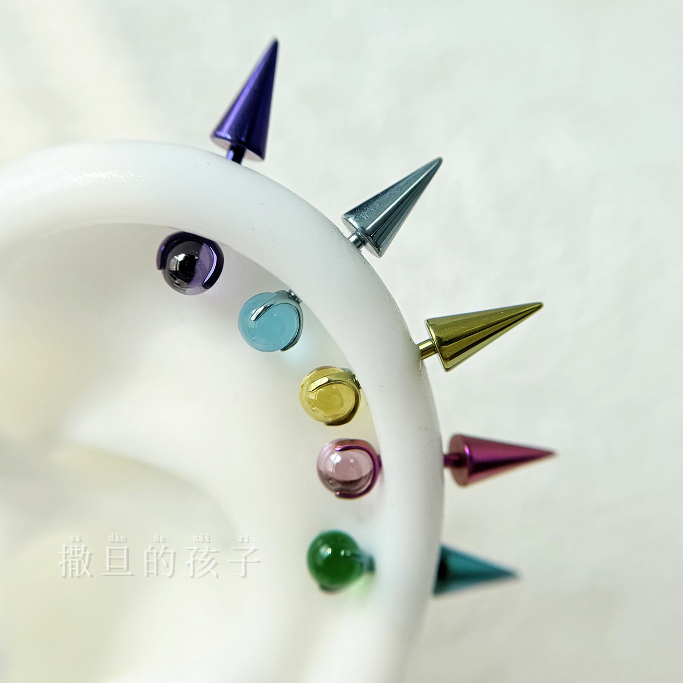 Satan's Child F136 Titanium Alloy Devil Studs Anodized Color-Changing Crystal Ball Spike Earrings detail image 14