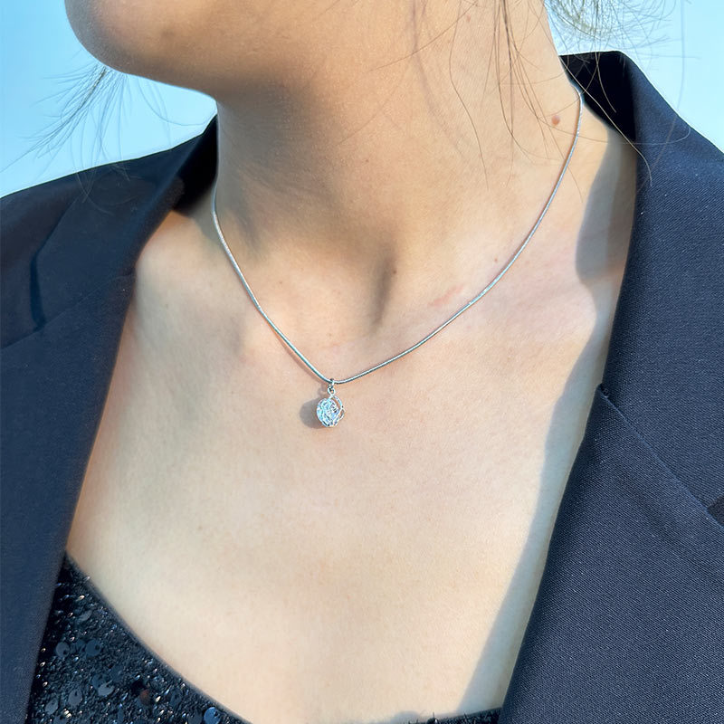 Pendant Necklace Classification 1 Piece Quantity Holiday, Shopping Occasion Sweet Simple Style Heart Shape Flower Copper Plating Inlay Zircon Pendant Necklace