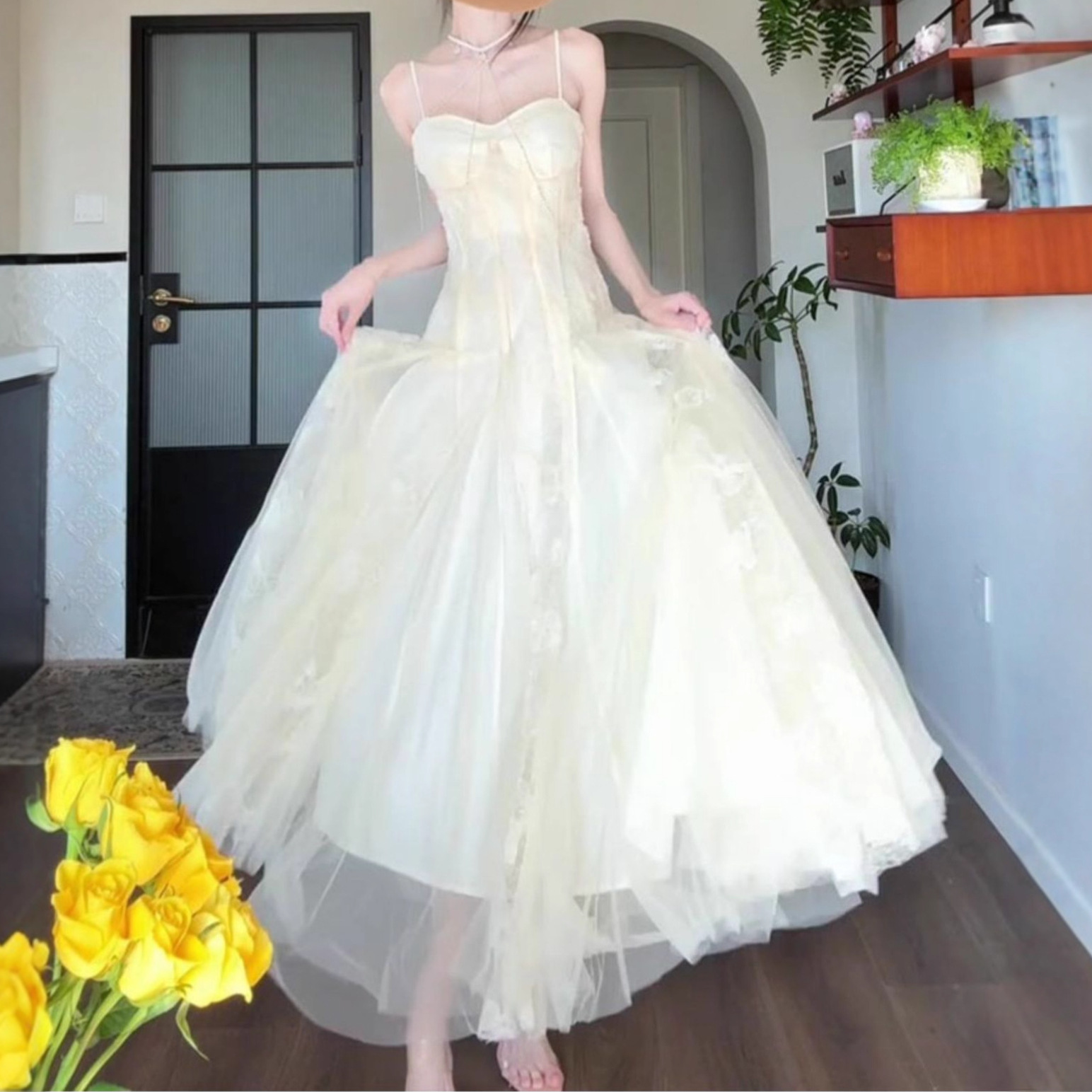 First Love Certificate White Dress Wedding Banquet Engagement Dress Classy Accessible Luxury Niche Seaside Vacation White Suspender Dress