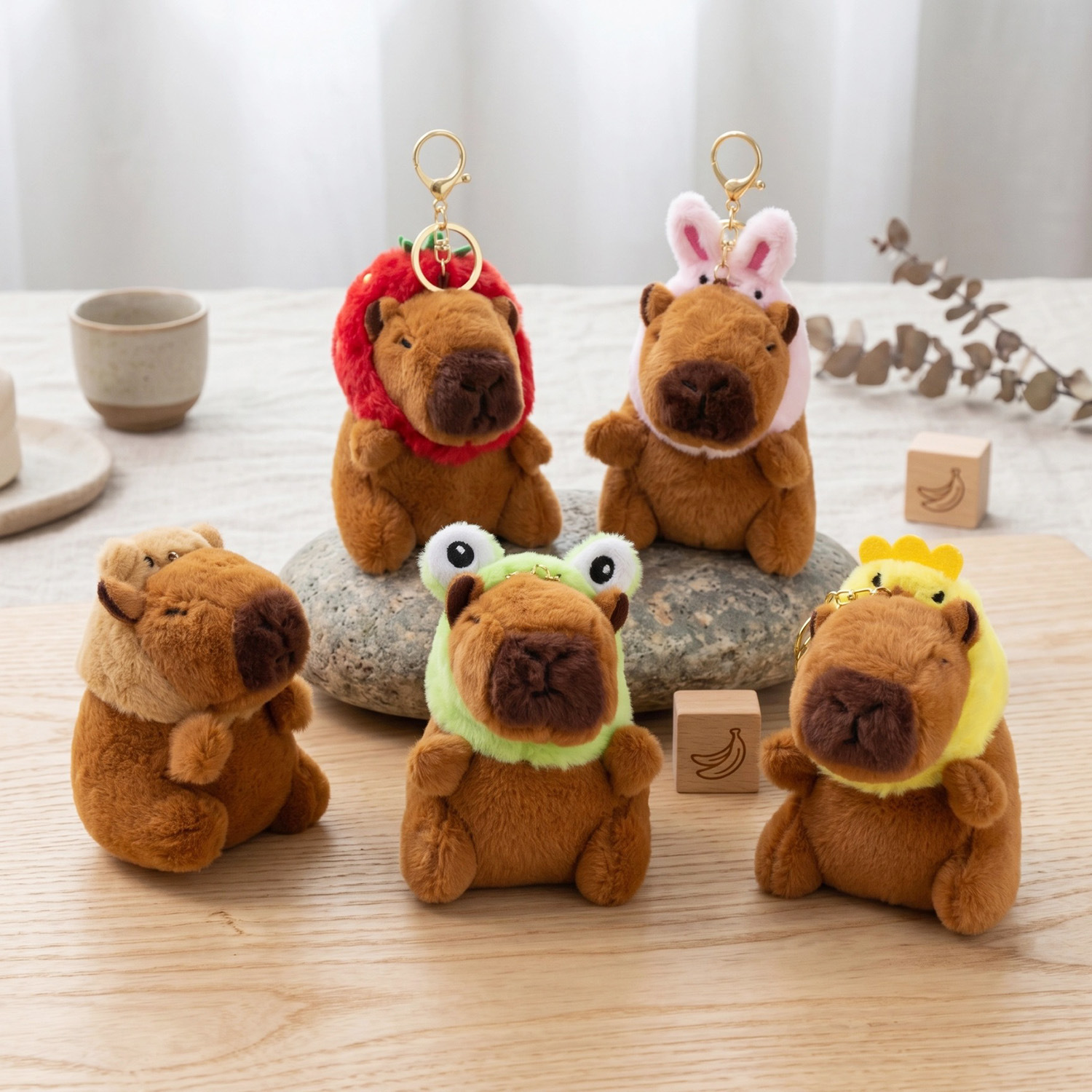 Capybara Plush Toy Bag Pendant with Detachable Hat, Cartoon Capybara Trendy Doll Keychain