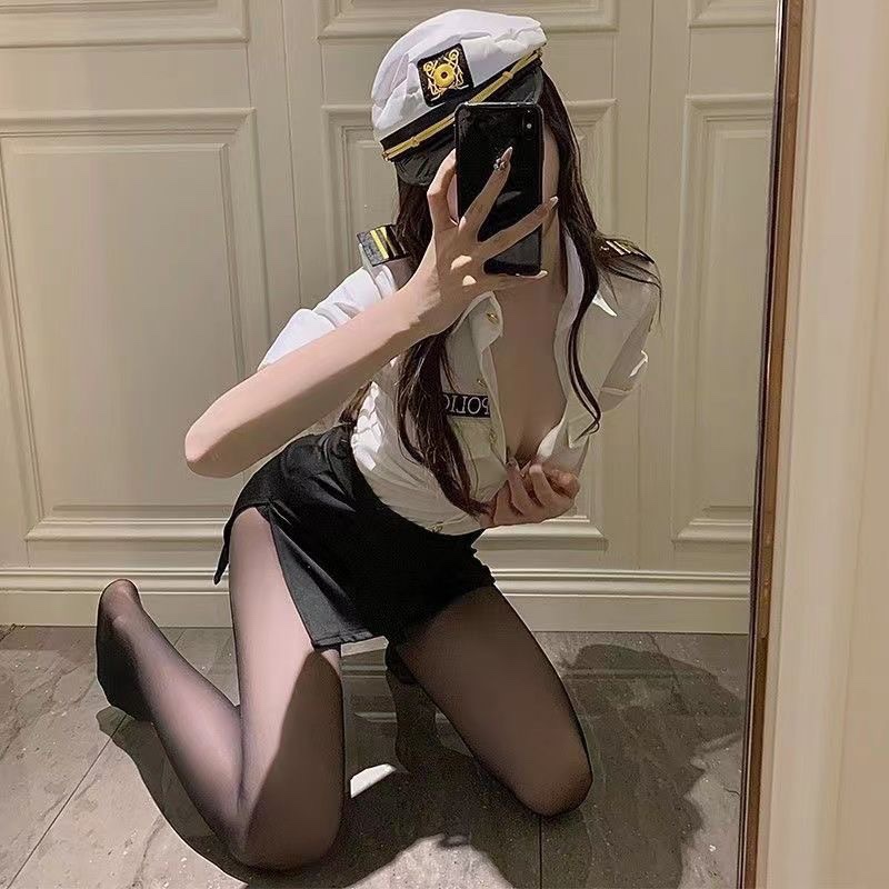 Sexy Police Officer Costume Two-Piece Set with Hat and Open-Crotch Stockings — detail image 3