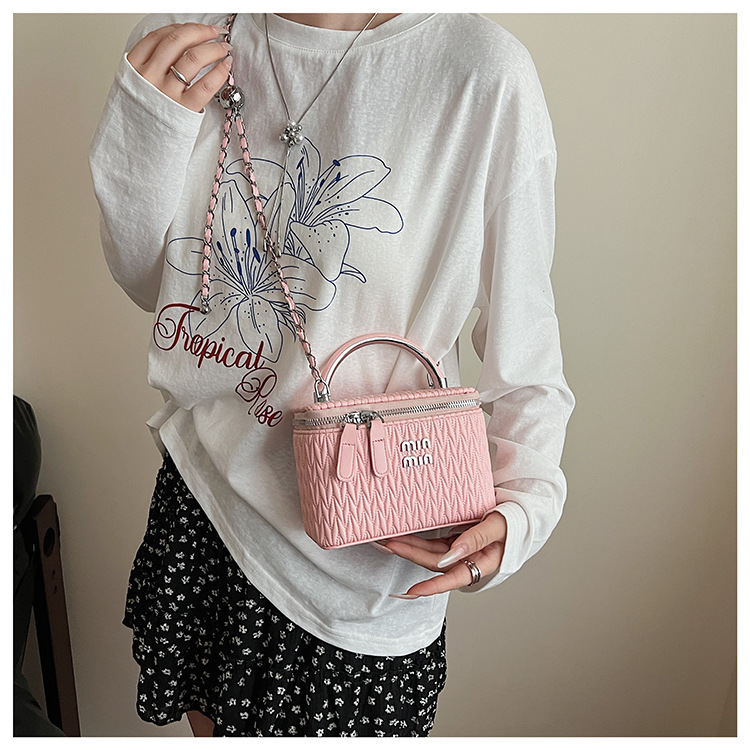 Soft surface pleated bucket bag for women, 2025 new style hand-held hard shell cosmetic box bag, crossbody single-shoulder mobile phone bag undefined