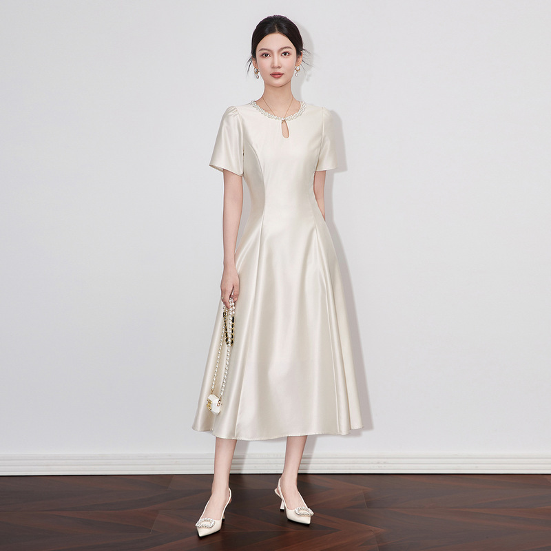 2509912-[Exclusive] Light Luxury Heavy-Duty Beaded Dress, Waist-Cinching Slimming Long Dress for Socialites