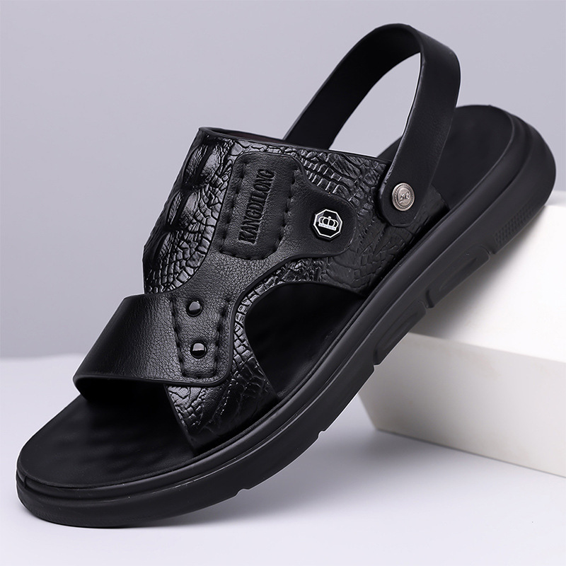 Cowhide Men's Sandals 2026 Summer New Style Two-Way Outdoor Beach Shoes High-Quality Daily Casual Slip-Ons