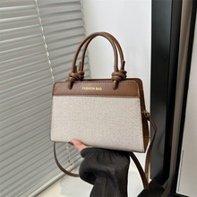 韩系休闲手提包女2025新款时髦洋气质感斜挎包拼接小众设计马鞍包