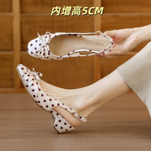 F2612~���|�в��c���^ЬŮ�¿�����Y�и����՛�Ь
