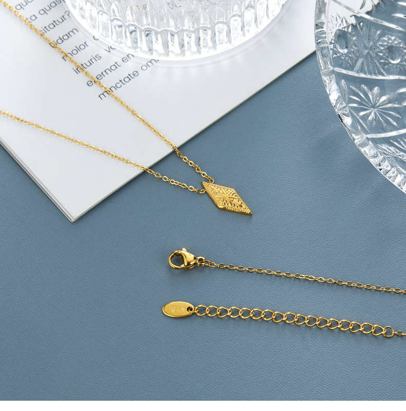 Fashion Rhombus Titanium Steel Gold Plated Pendant Necklace 1 Piece