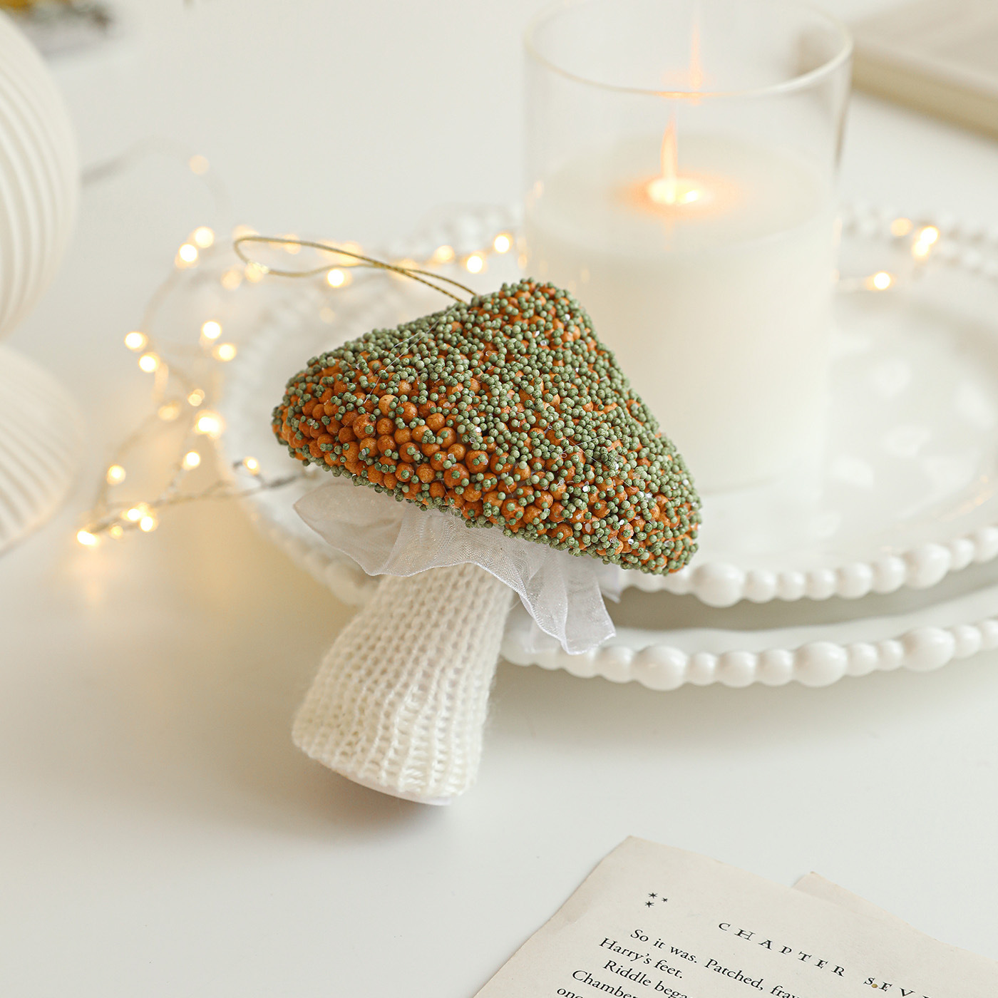 Nuevos colgantes de Navidad de espuma de color champán polvo adhesivo envoltura tela decoración de árbol de Navidad colgantes de perlas diseño de escena de forma especial