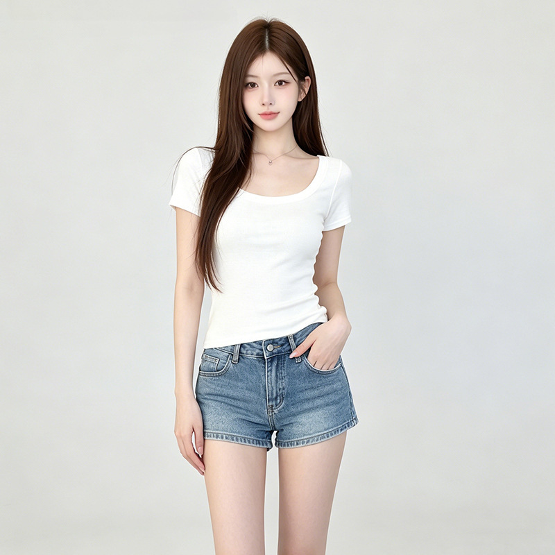 Carefully Selected White Straight-Shoulder Short-Sleeve T-Shirt for Women, 2026 New Popular U-Neck Short Sweatshirt Top, Simple Slim-Fit T-Shirt