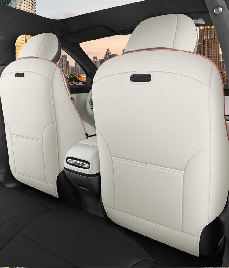 Suitable for the 2026 Xpeng Monal03 model, these are full-coverage car seat covers with perforated, breathable fabric