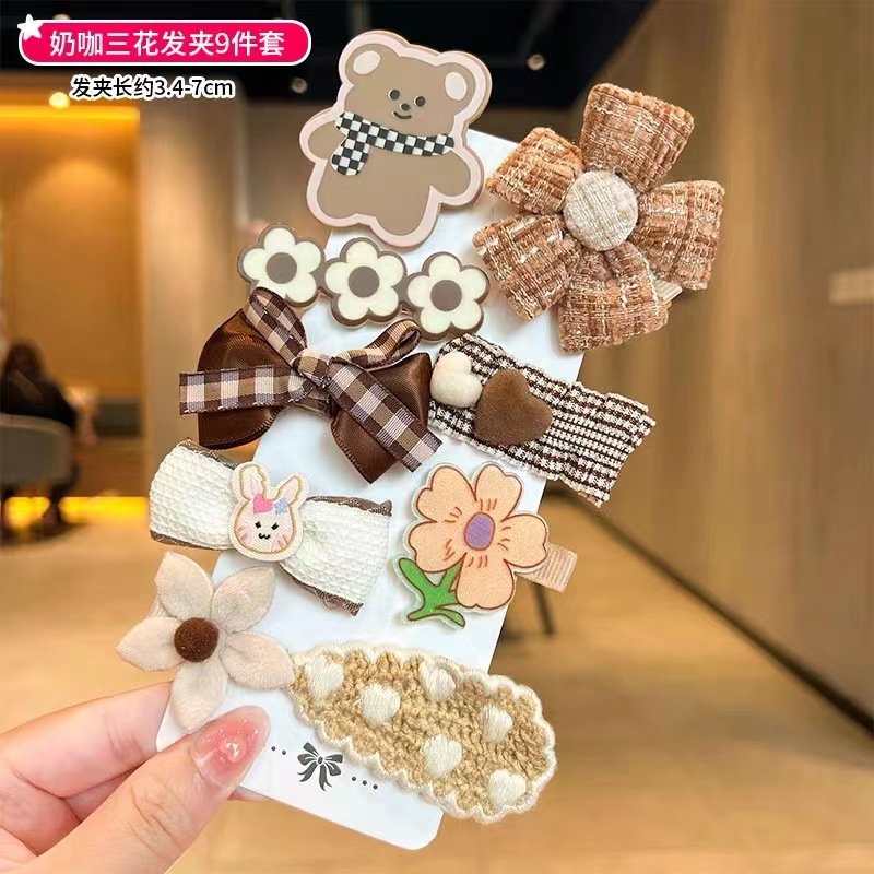 Otoño e invierno accesorios para el cabello 2023 nuevos niños leche marrón felpa horquilla lindo Liuhai clip lado clip horquilla tocado pelo