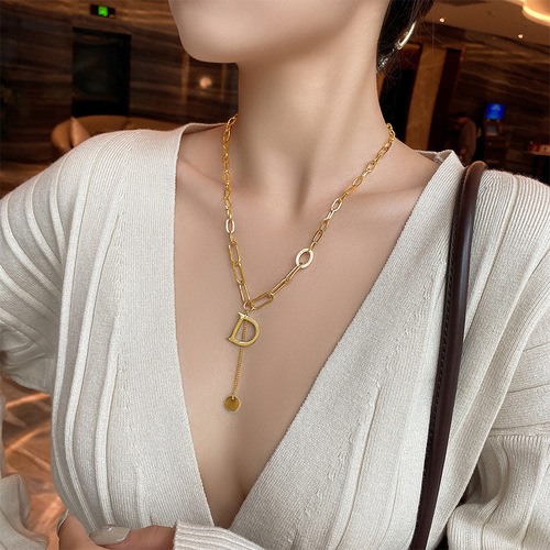 Titanium Steel Letter D Pendant Necklace Women's Light Luxury Niche Clavicle Chain  New Trendy Long Sweater Chain Accessories