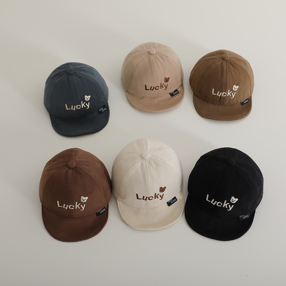Sombreros para bebés japoneses primavera y otoño gorras de lengua de pato bebés de moda gorras de béisbol de ala corta gorras para niños y niñas sombreros de protección solar