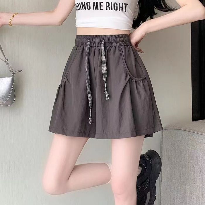 회색
