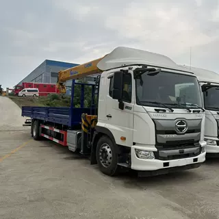出口日野HINO单桥12吨SQS300徐工随车吊 8吨10吨XCMG随车起重机