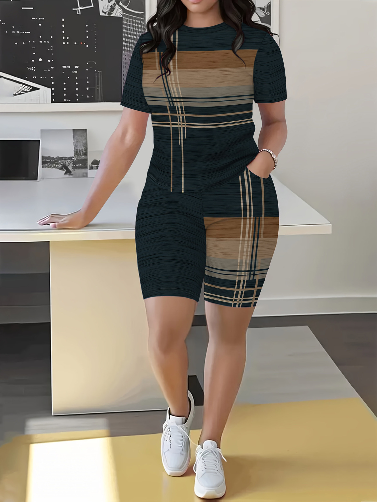 Women's Geometric Print Short Sleeve T-Shirt And Shorts Set - Comfortable Casual Summer Outfit ​​Versatile Two-Piece Coordination_ecoleips.com