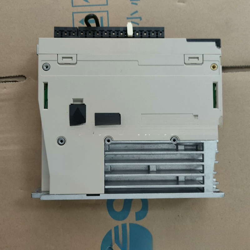 SGD7S-1R6A00A002安川变频器伺服驱动器议价