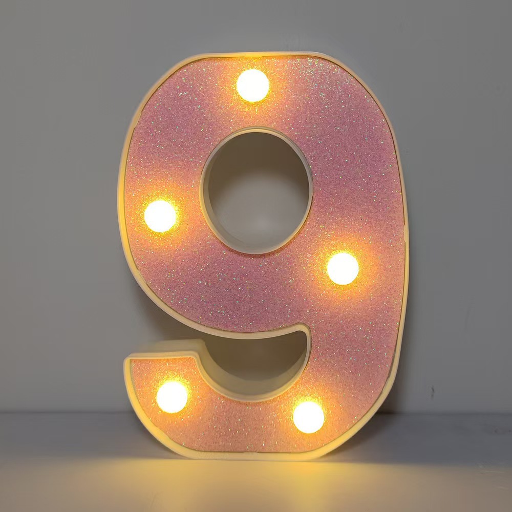 다채로운 분말: 9