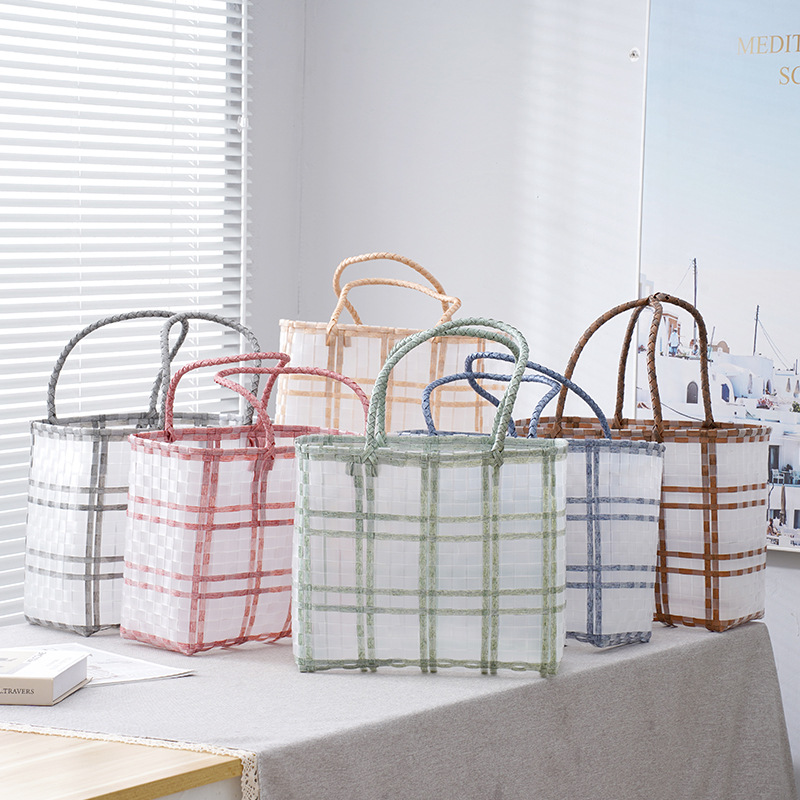 Ins Summer Cool Colorful Transparent Frosted Jelly Bag Handbag Women's Large Capacity Totes Woven Vegetable Basket display picture 4