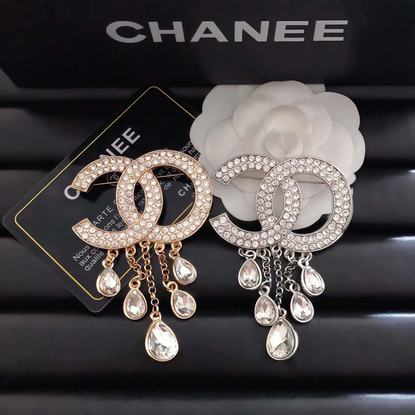 Small Fragrant Style Water Drop Diamond Pendant Tassel BrooCh Xiangjia Double C European and AmeriCan ACCessible Luxury High Quality Clothing DeCoration Xiaohongshu ReCommended
