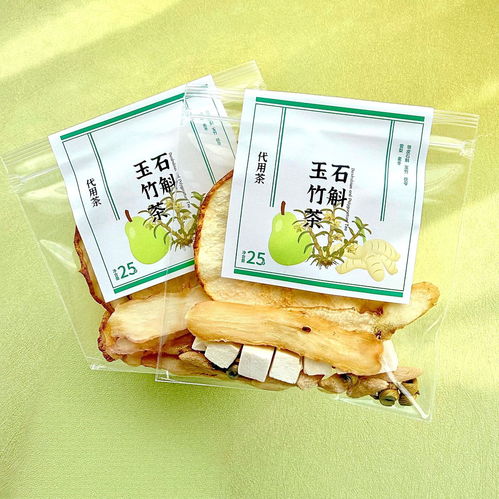 Five Finger Peach Root Poria Herbal Tea Blend with Winter Melon Lotus Leaf and Sour Jujube Rose Tea preparation