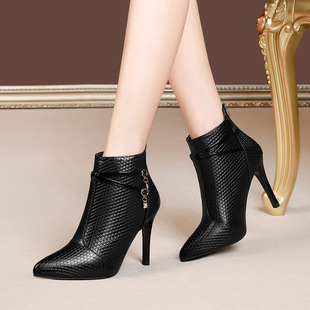 Thin Heel Fashion Boots Women's Super High Heel Ankle Boots 2022 New European and American Pointed Rhombic Leather Autumn and Winter Thin Velvet Women's Boots