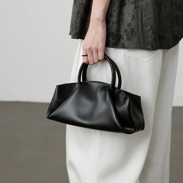 Korean-Style Niche Cos Pleated Bag, Genuine Leather Cloud Bag, Women's High-End Crossbody Bag, Fashionable Retro Handbag Korean-Style Niche Cos Pleated Bag, Genuine Leather Cloud Bag, Women's High-End Crossbody Bag, Fashionable Retro Handbag